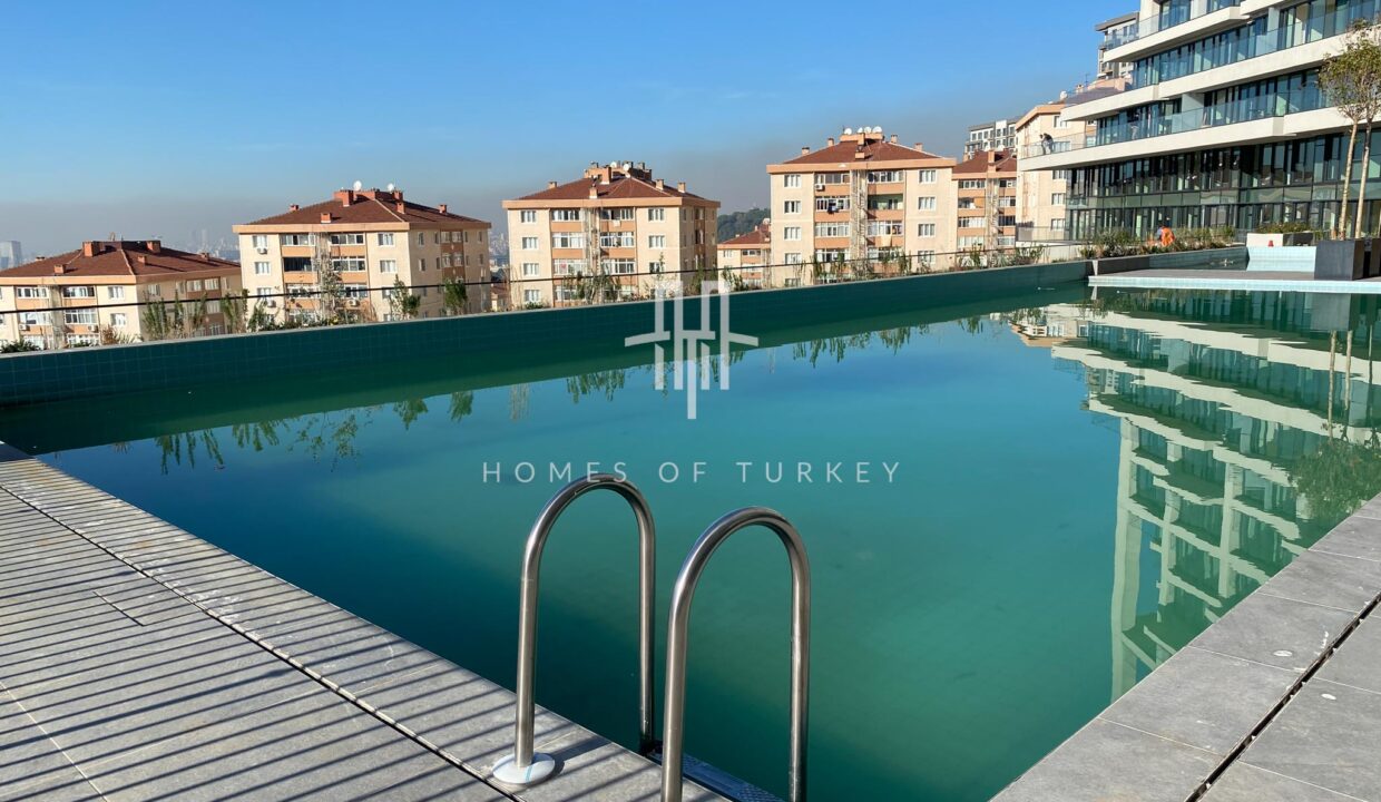 Luxury Apartments in a Complex with Sea View in Maltepe, Istanbul 10-2