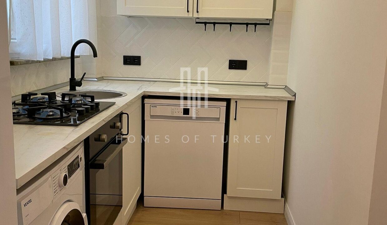 2+1 Spacuous Apartment For Sale In Sıslı Center 13