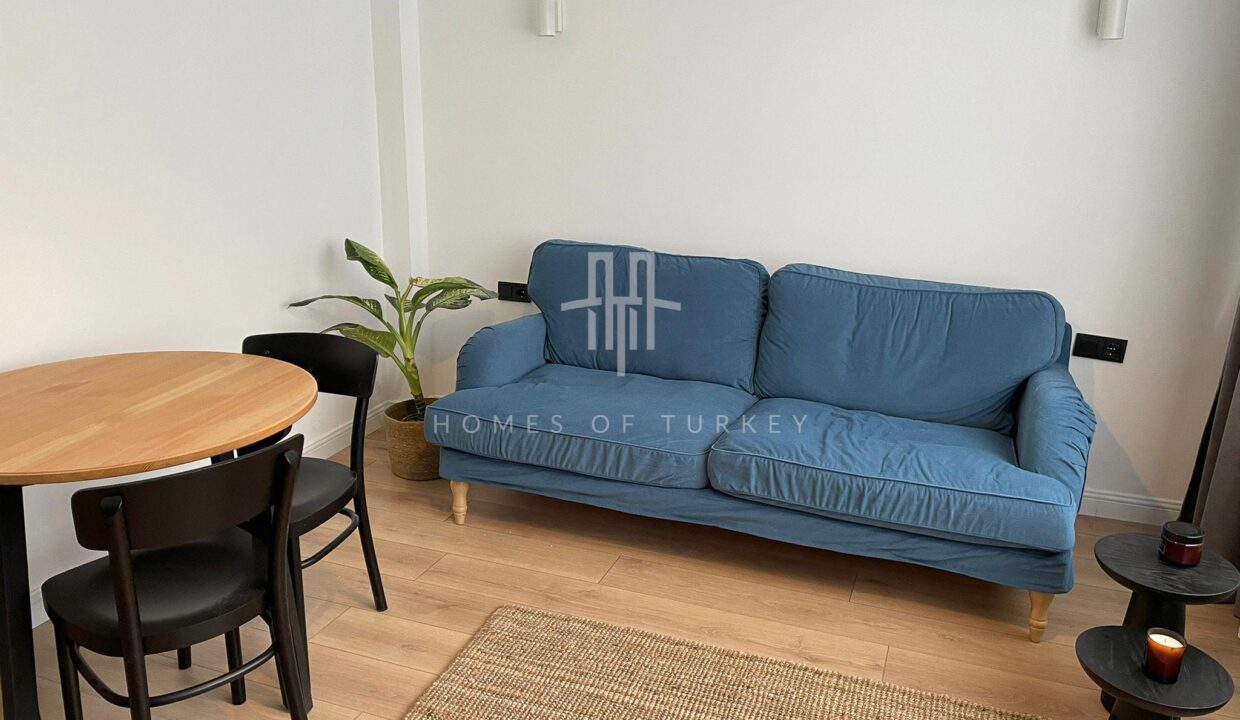 2+1 Spacuous Apartment For Sale In Sıslı Center 4