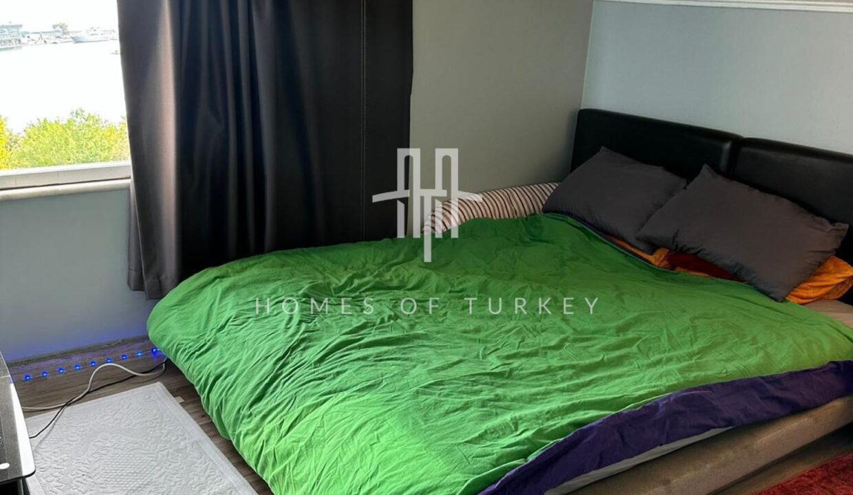 3+1 Duplex Flat with Sea View and Terrace for Sale in Bakırköy 16