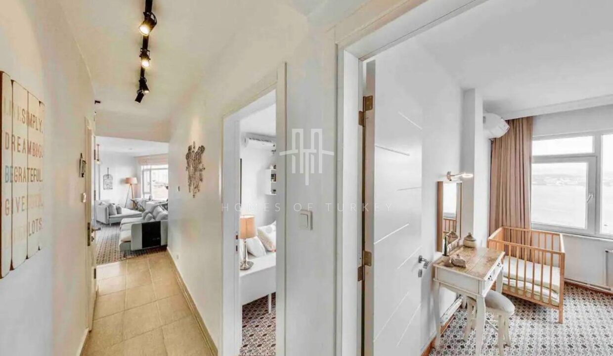 Flat for Sale with Panoramic Sea and Bosphorus View in Beyoglu, Cihangir 19