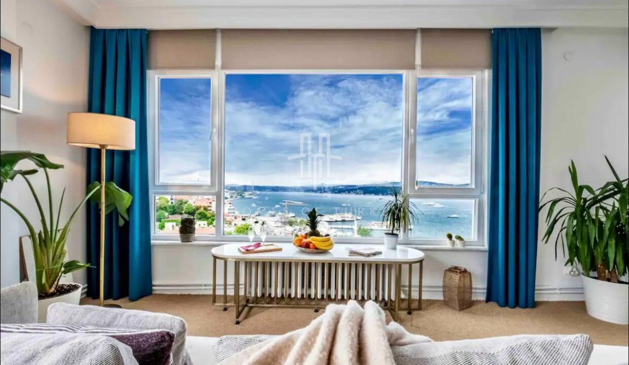 Flat for Sale with Panoramic Sea and Bosphorus View in Beyoglu, Cihangir 2