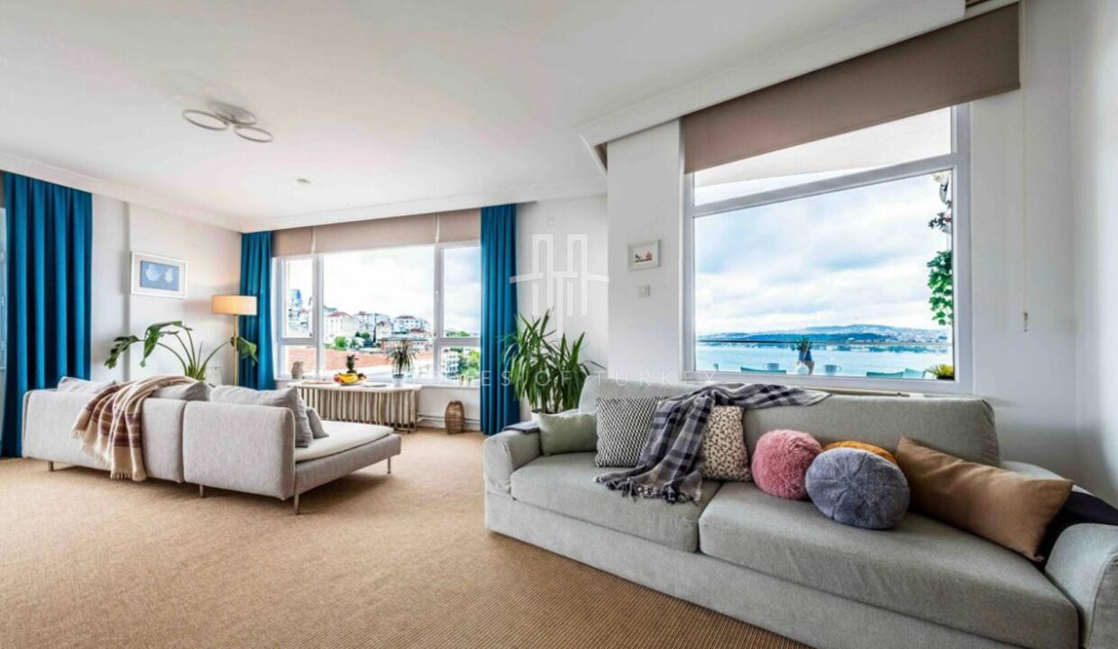 Flat for Sale with Panoramic Sea and Bosphorus View in Beyoglu, Cihangir 6,
