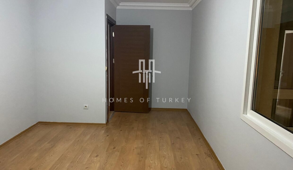 Flat with Golden Horn View in Beyoğlu, Istanbul 13