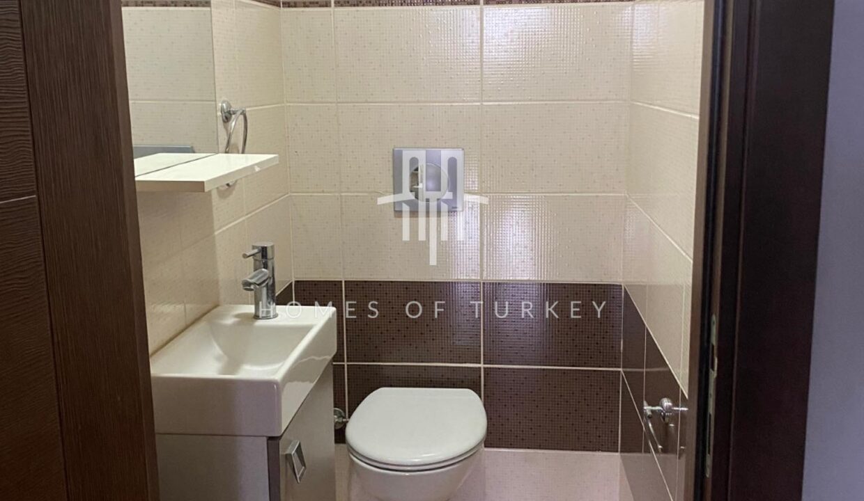 Flat with Golden Horn View in Beyoğlu, Istanbul 17