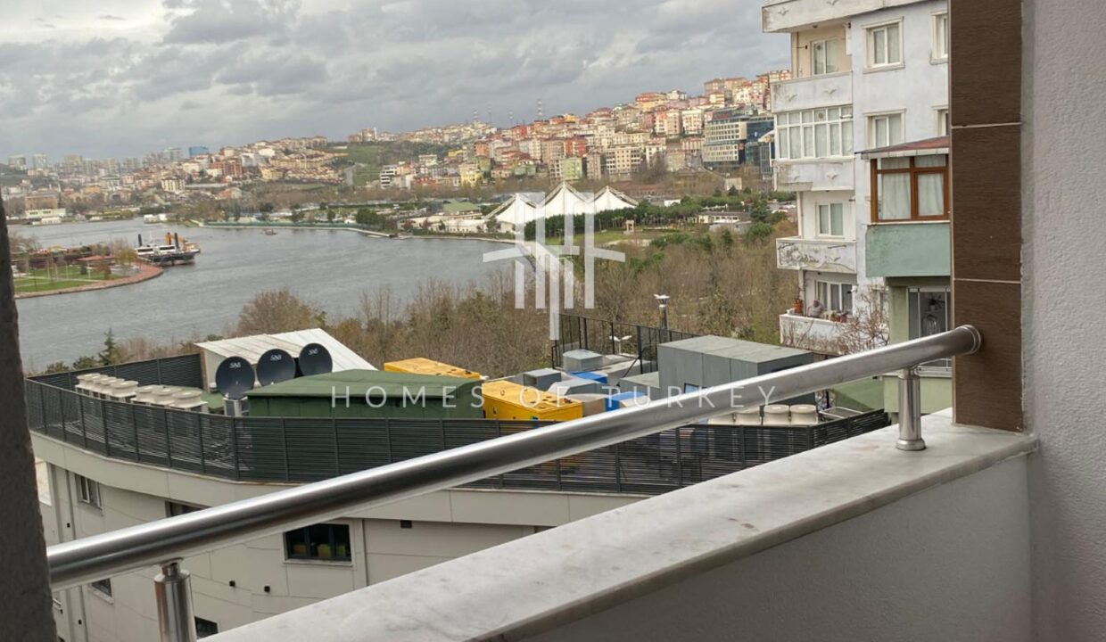 Flat with Golden Horn View in Beyoğlu, Istanbul 6
