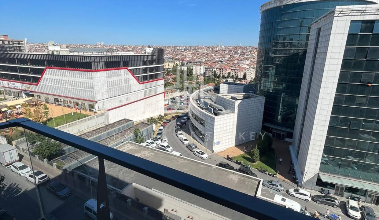 Flats for Sale in a Centrally Located Secure Complex in Bahçelievler 16