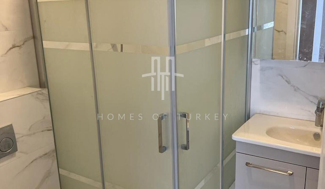 Luxury Duplex Flat for Sale with Bosphorus View in Üsküdar 10