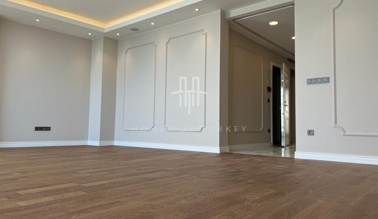 Luxury Duplex Flat for Sale with Bosphorus View in Üsküdar 9