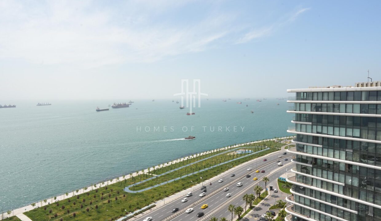 Luxury Flats with Sea and City Views for Sale in Zeytinburnu 1