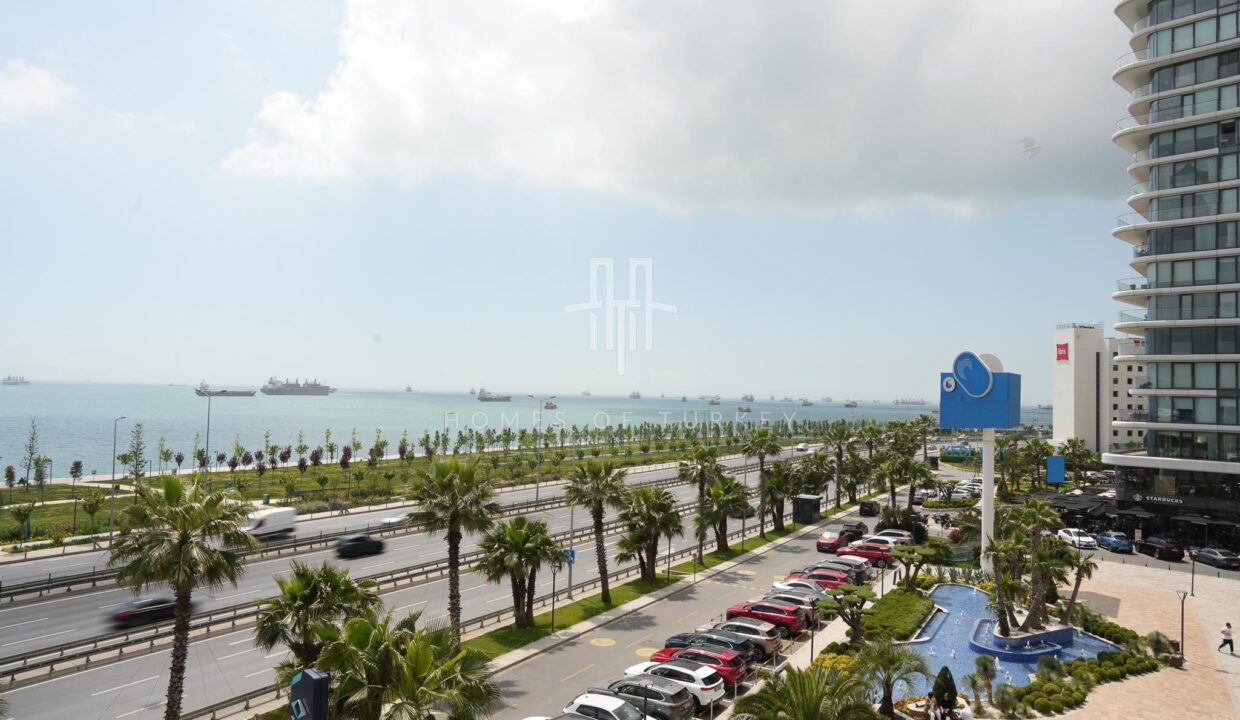 Luxury Flats with Sea and City Views for Sale in Zeytinburnuv 6