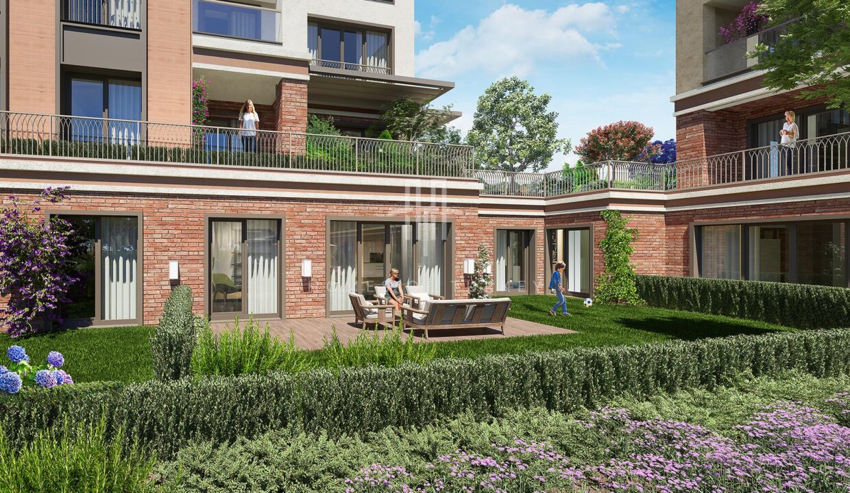 New Flats for Sale in Installments in Eyupsultan, Istanbul, Walking Distance to the Metro 7