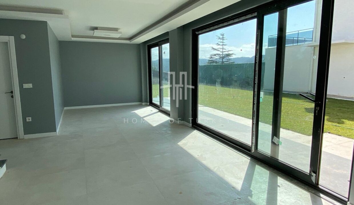 Villas with Nature View and Close to the Beach for Sale in Şile, Istanbul 11