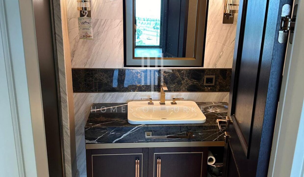 Unique Flats with Sea View in a Mixed Concept in Zeytinburnu 8