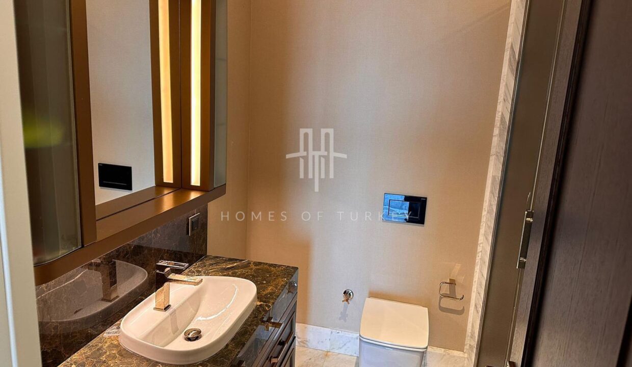 Unique Flats with Sea View in a Mixed Concept in Zeytinburnu 9