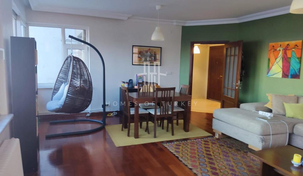 3-bedroom apartment with panoramic Bosphorus view and elevator in Beyoğlu 6