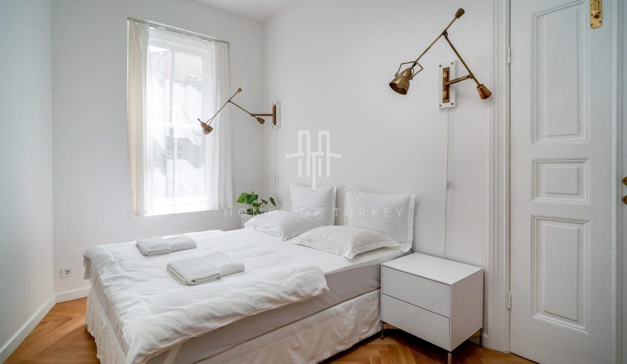 3+1 Apartment for Sale in Galata, Beyoğlu – Perfect for Airbnb 8