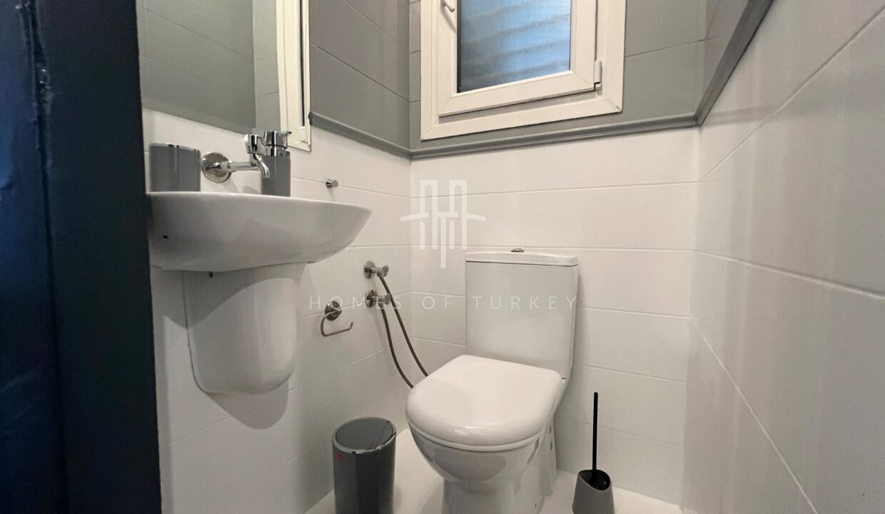 Fully Furnished, Spacious 4+1 Flat for Sale in Şişli Center! 22