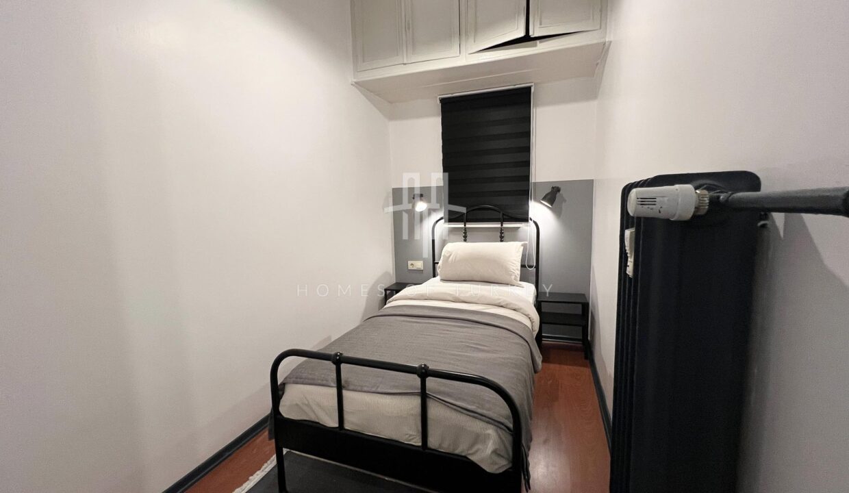 Fully Furnished, Spacious 4+1 Flat for Sale in Şişli Center! 25,