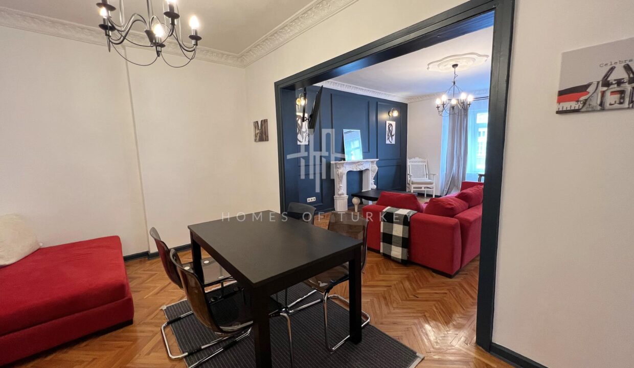 Fully Furnished, Spacious 4+1 Flat for Sale in Şişli Center! 7