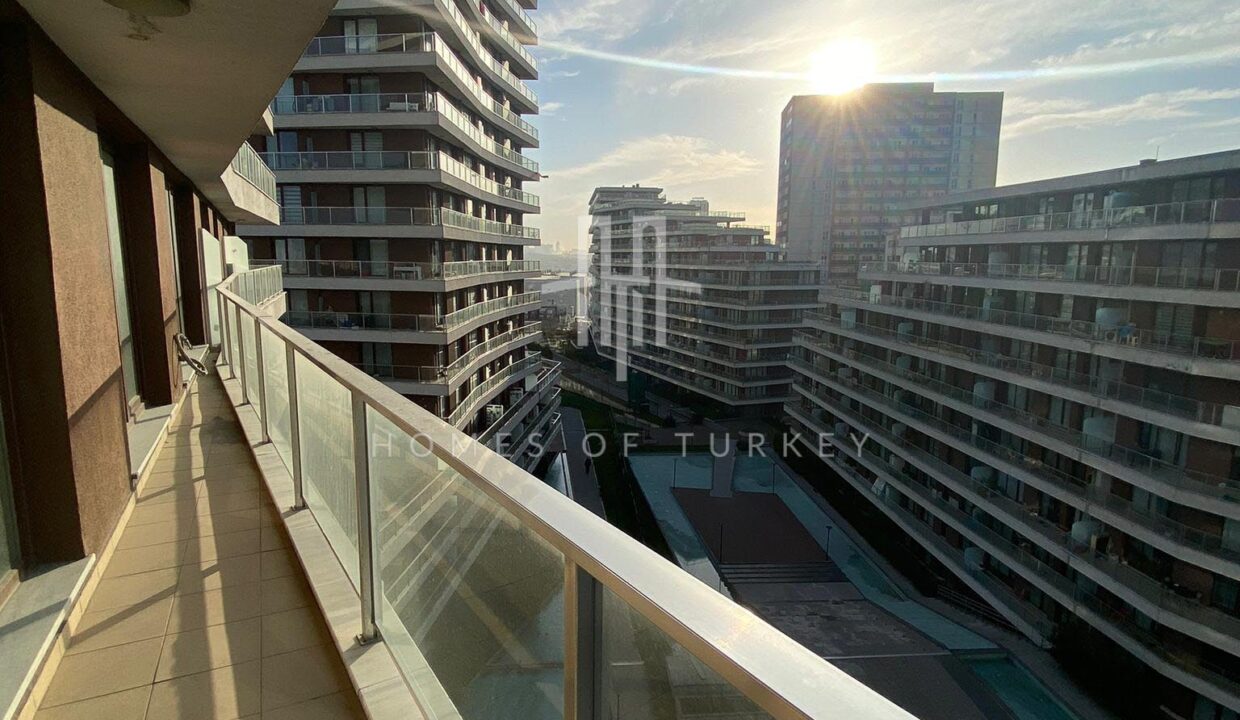 Attractively Priced 2+1 Apartment for Sale in a Site with Pool in Başakşehir 15