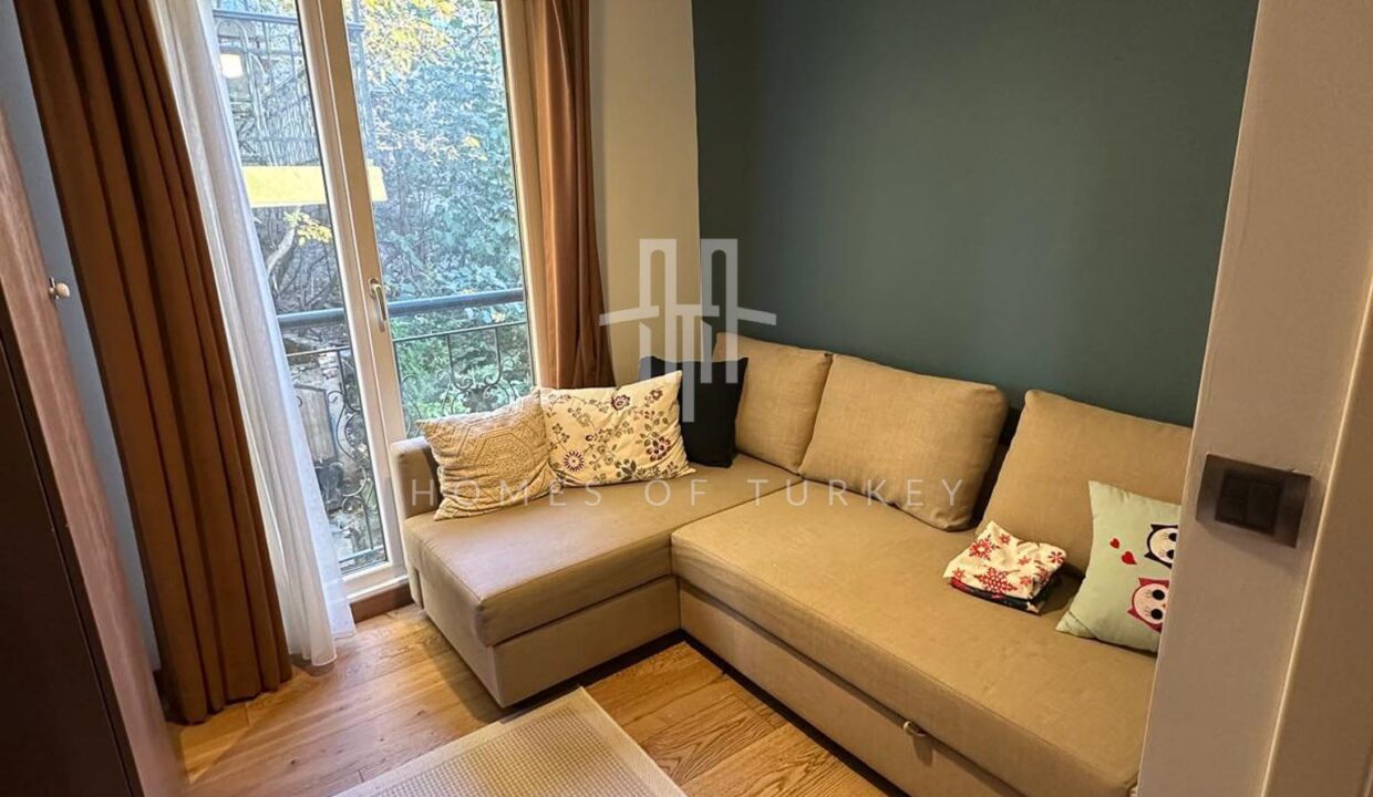 Beyoglu, Galata 2+1 Apartment with Parking Lot and Elevator 12