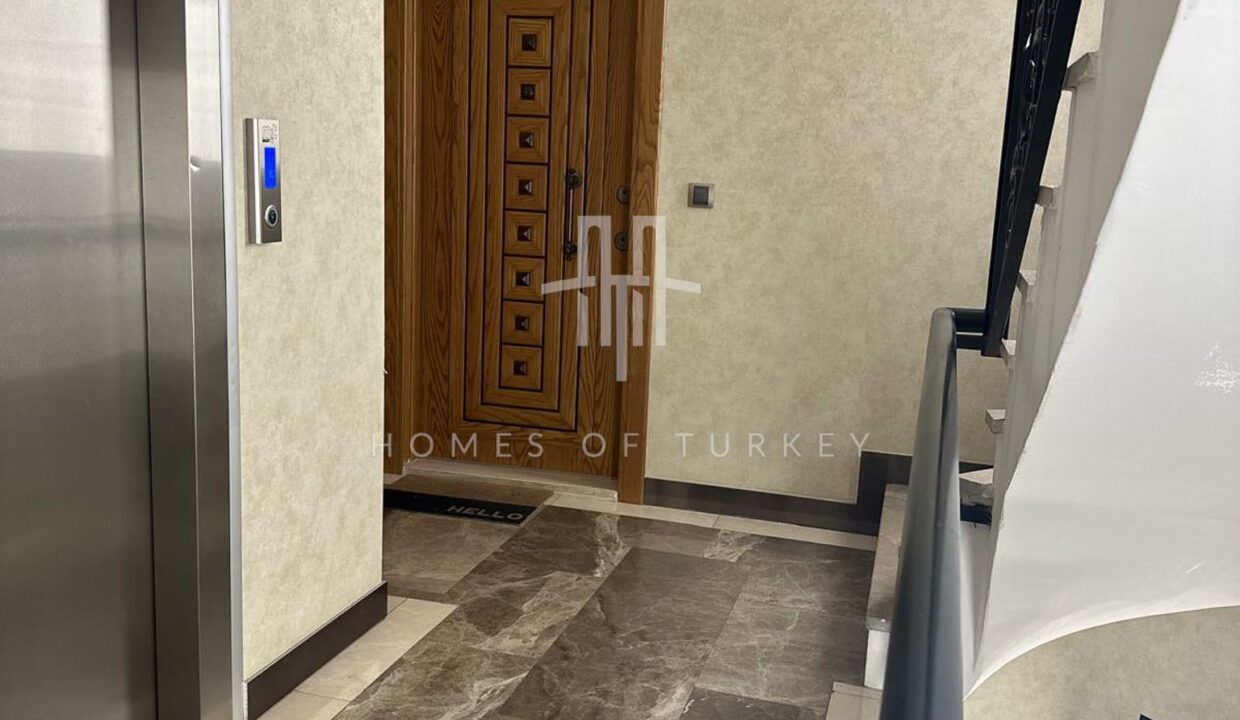 Beyoglu, Galata 2+1 Apartment with Parking Lot and Elevator 15