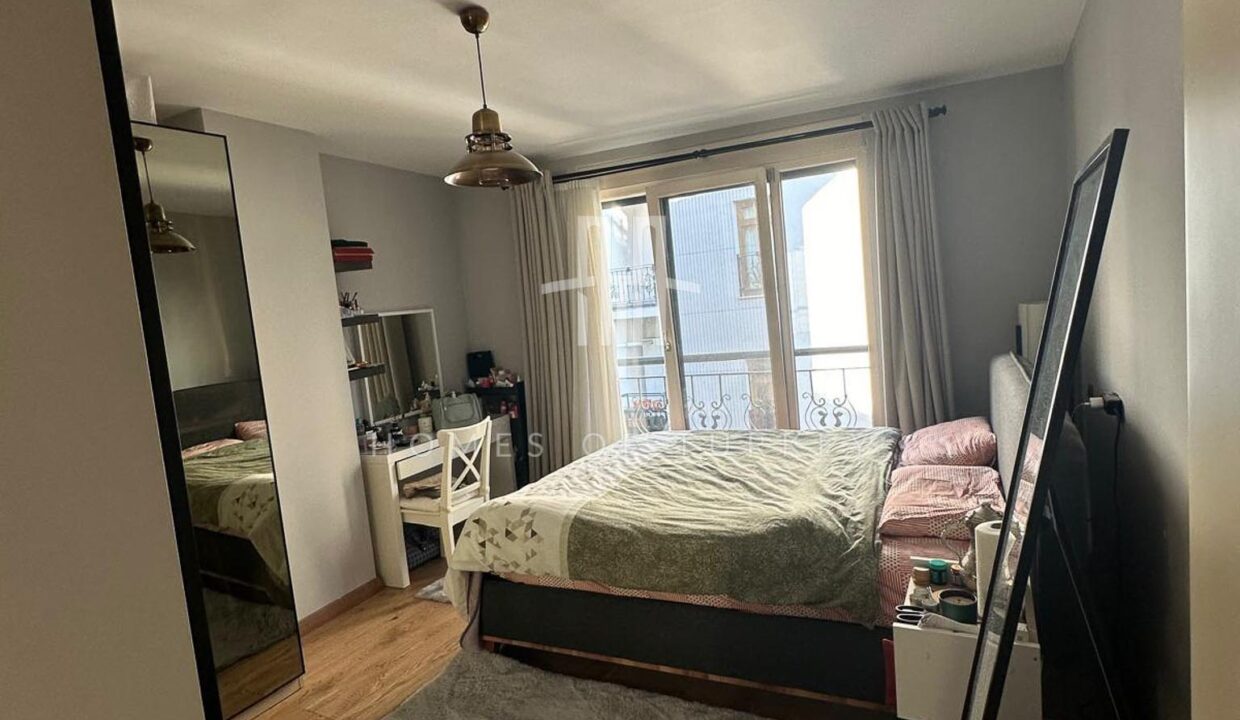 Beyoglu, Galata 2+1 Apartment with Parking Lot and Elevator 9