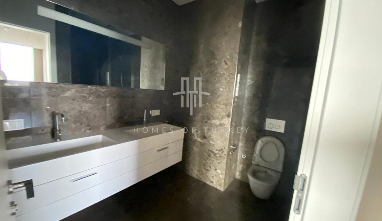 Luxury Apartment for Sale in Şişli, Suitable for Citizenship, in the Center of Social Life 7