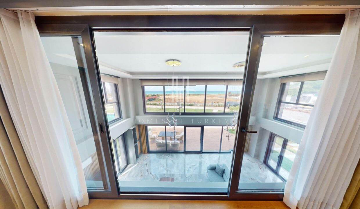 Luxury Villas with Independent Gardens and Sea Views in Şile Ready to move 16,