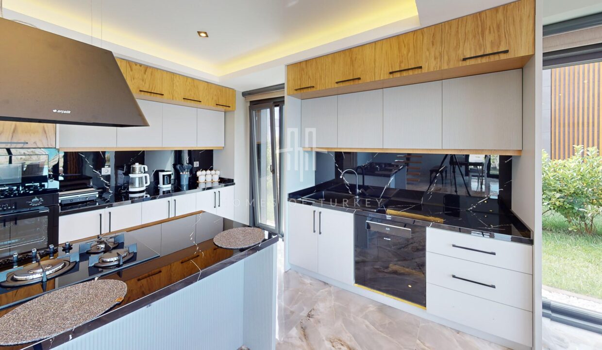 Luxury Villas with Independent Gardens and Sea Views in Şile Ready to move 23