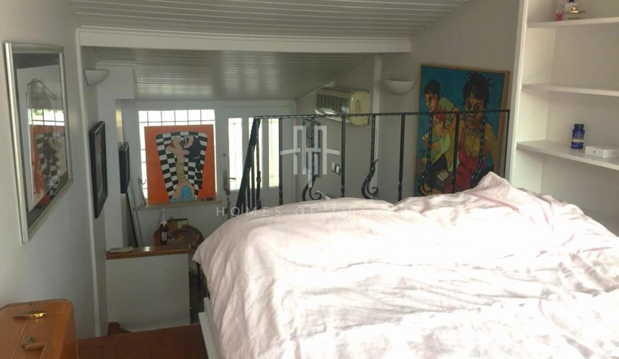 Mansion for Sale with Bosphorus View in Arnavutköy, Beşiktaş 9