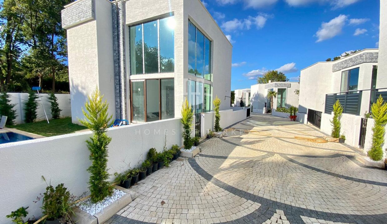 Ready-to-Move Villas for Sale Near the Beach in Şile, Istanbul 3,