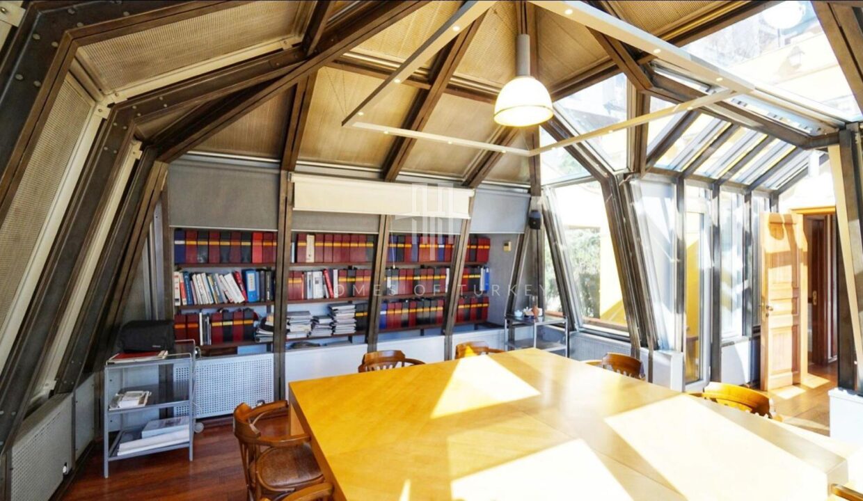 Restored Historical Mansion for Sale in Beşiktaş Center, Istanbul 11