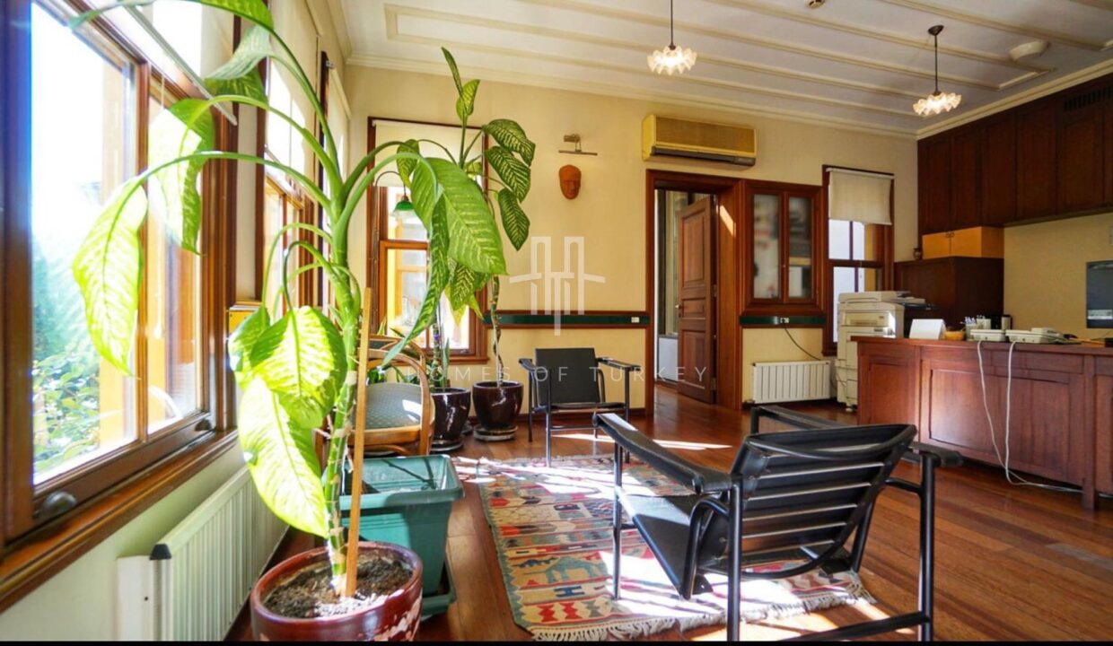 Restored Historical Mansion for Sale in Beşiktaş Center, Istanbul 6