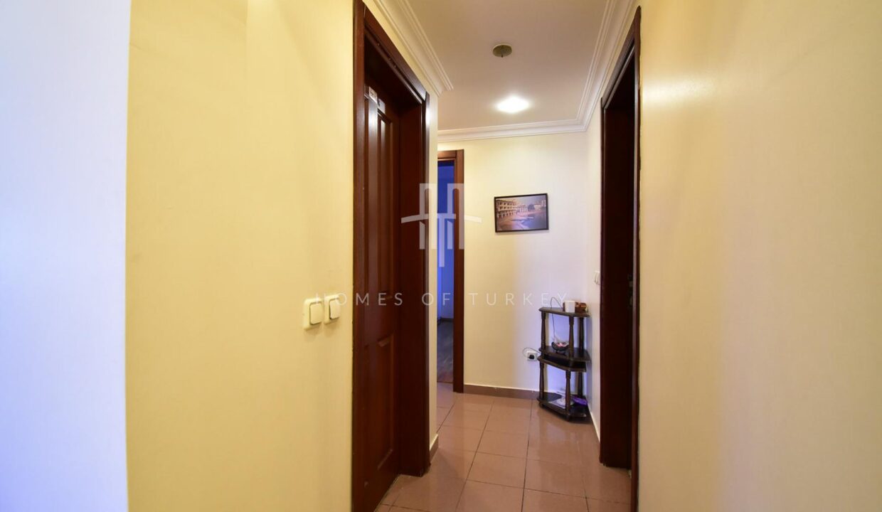4+1 Apartment for Sale with Panoramic Sea and Island View in Kartal, Istanbul 15