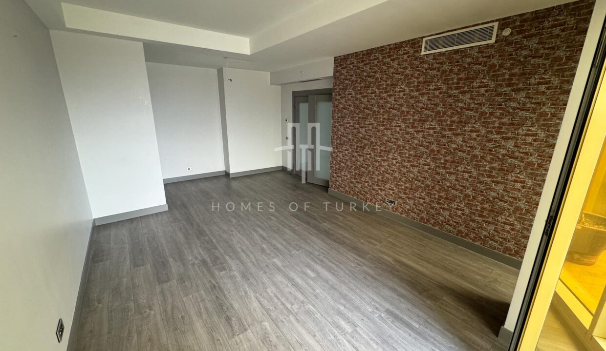3+1 Flat with Sea View for Sale in Kartal Ist Marina -suitable for Citizenship 5