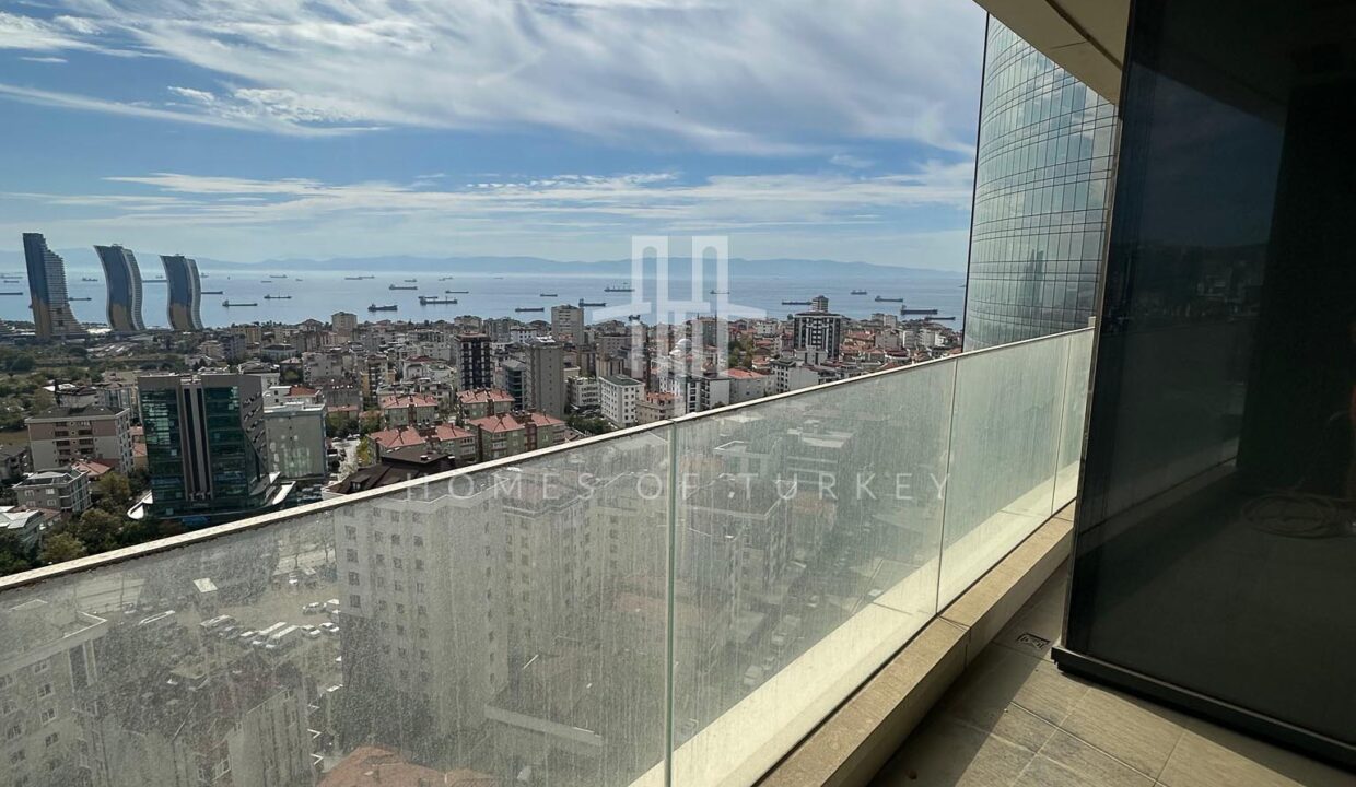 Modern Apartments for Sale with Sea and Island Views in Kartal, Istanbul 31