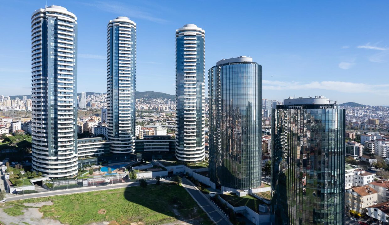 Modern Apartments for Sale with Sea and Island Views in Kartal, Istanbul 9