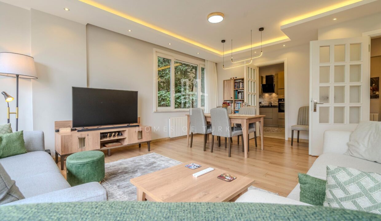 Renovated 3+1 Apartment with an Architect's Touch for Sale in Nişantaşı, Şişli – Elevator Included! 3
