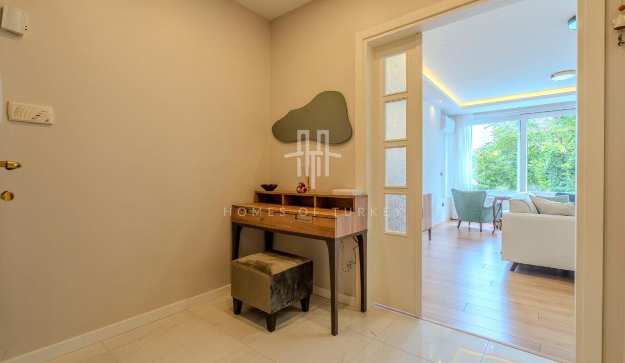 Renovated 3+1 Apartment with an Architect's Touch for Sale in Nişantaşı, Şişli – Elevator Included! 7
