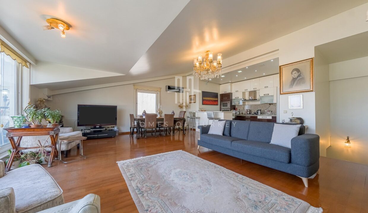 4+1 Duplex Apartment with Terrace for Sale in Şişli Nişantaşı Suitable for Citizenship 1