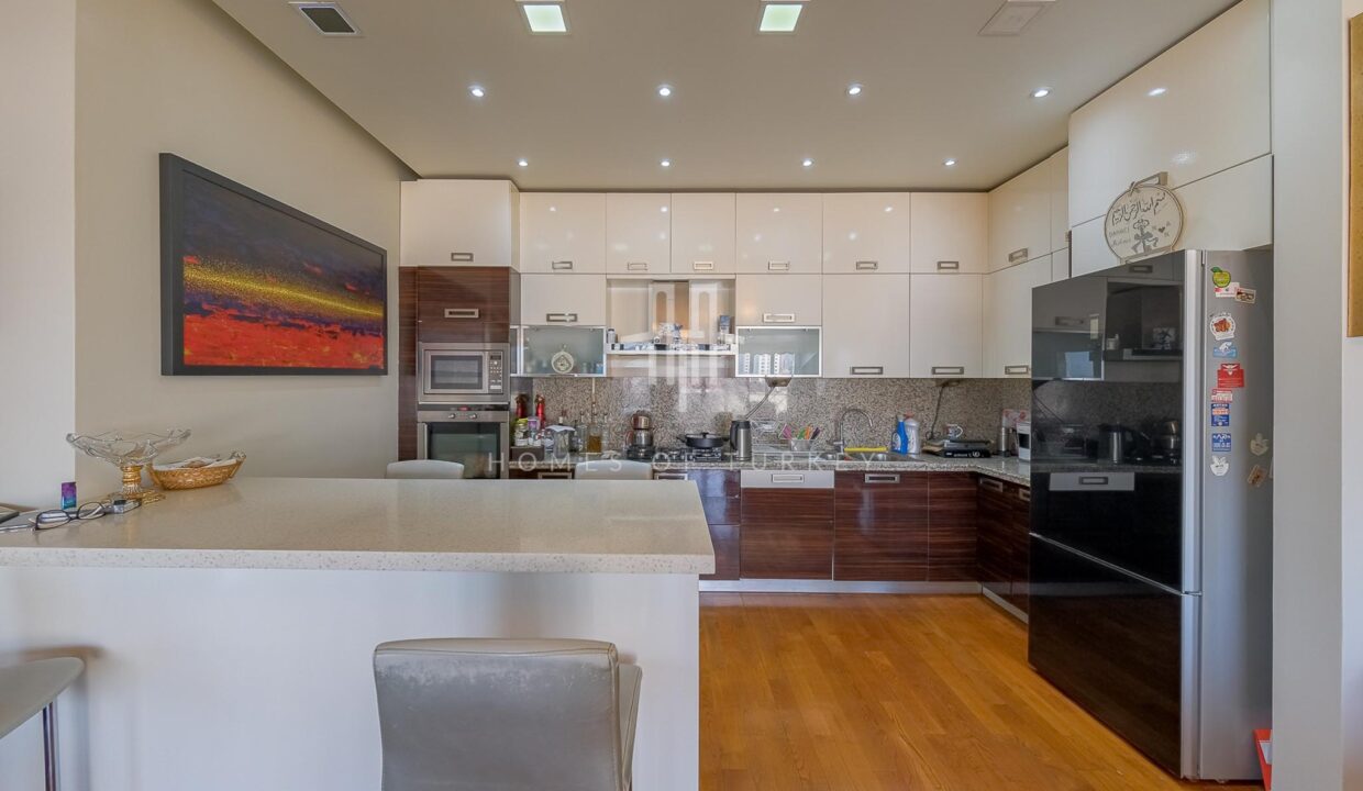 4+1 Duplex Apartment with Terrace for Sale in Şişli Nişantaşı Suitable for Citizenship 5,