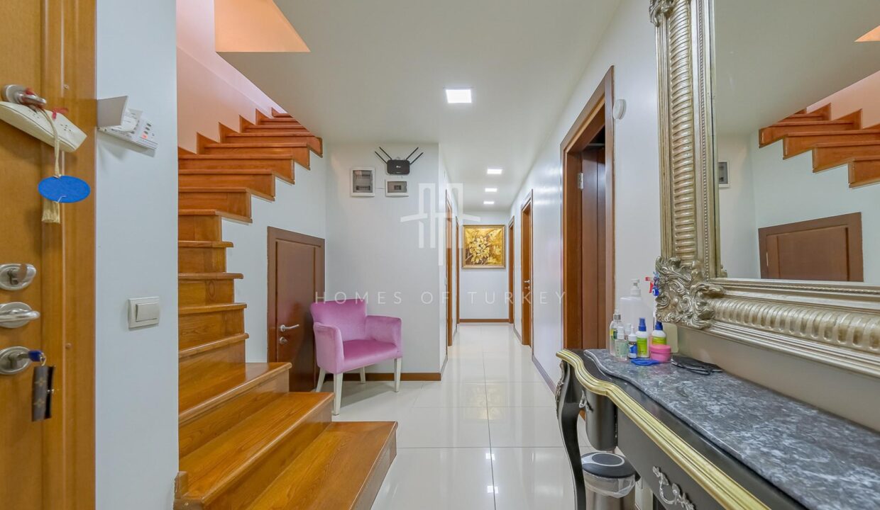 4+1 Duplex Apartment with Terrace for Sale in Şişli Nişantaşı Suitable for Citizenship 6
