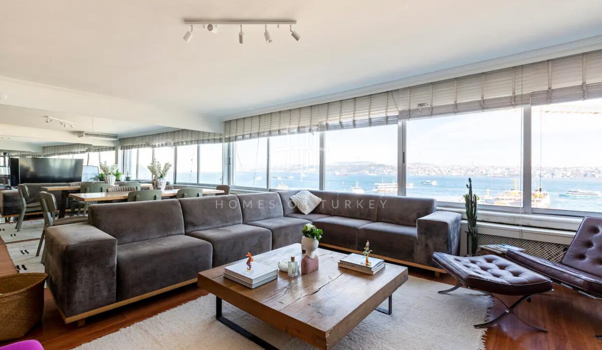 Luxury Fully Furnished Apartment for Sale in Beyoğlu Kabataş with Bosphorus and Sea Views 2