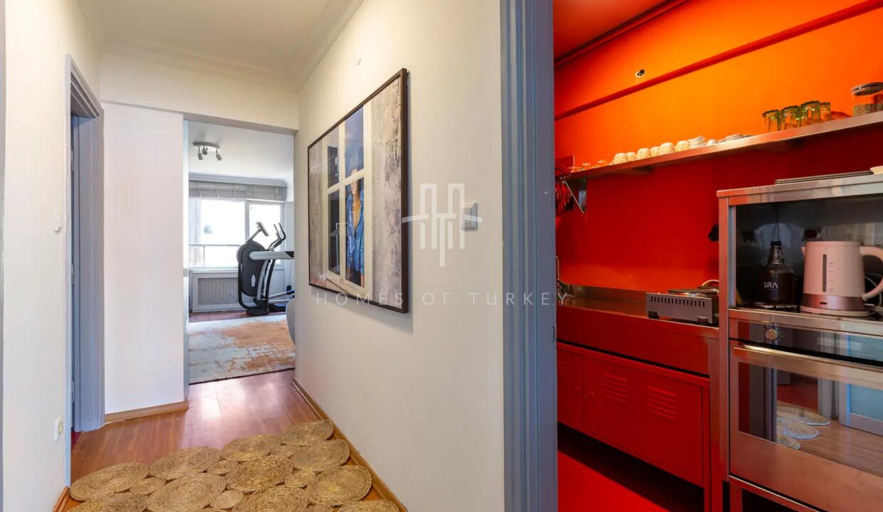 Luxury Fully Furnished Apartment for Sale in Beyoğlu Kabataş with Bosphorus and Sea Views 8,
