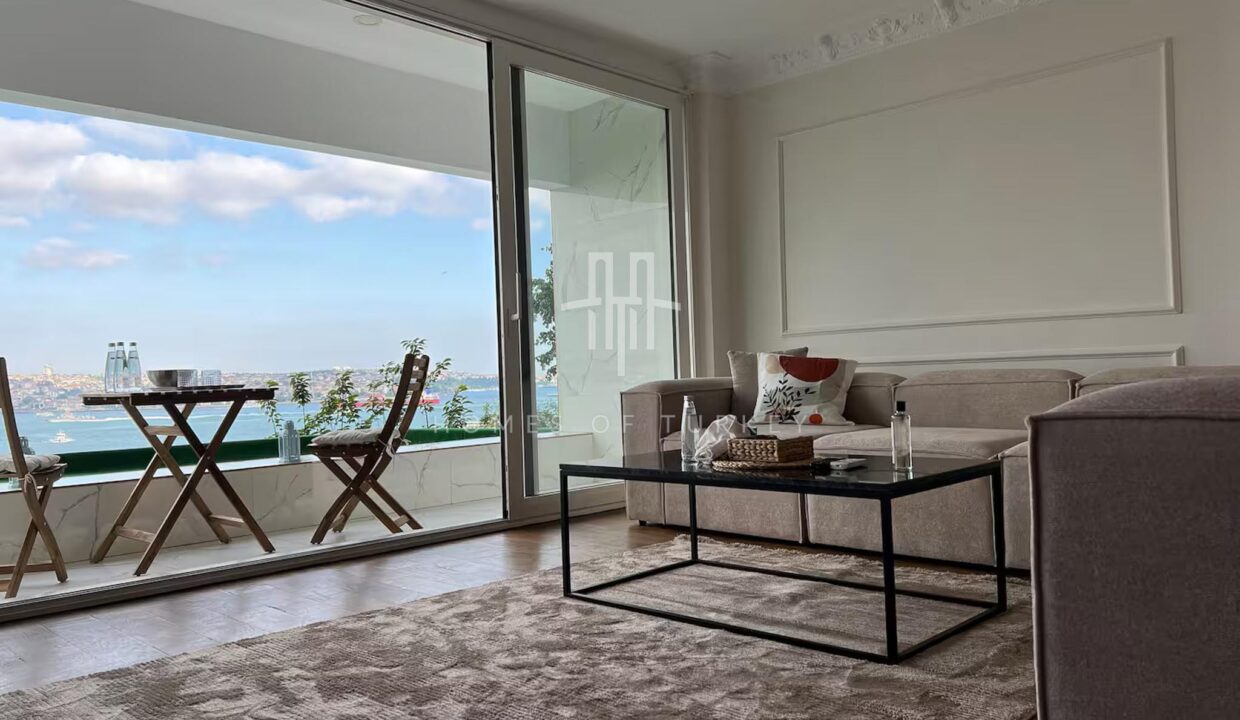 Fully Furnished, Balcony Bosphorus View Apartment for Sale in Beyoglu, Istanbul 8