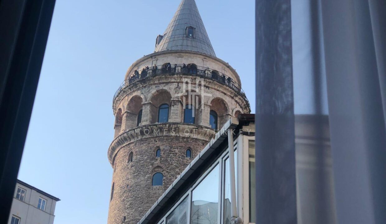 Modern Flat for Sale with Galata Tower View in Beyoglu 1,