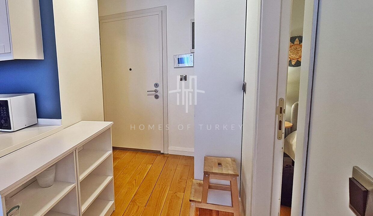Modern Flat for Sale with Galata Tower View in Beyoglu 10