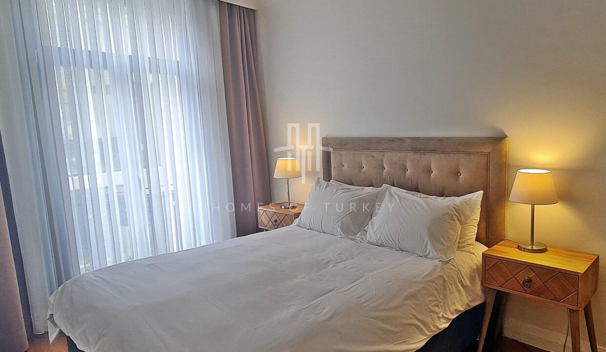 Modern Flat for Sale with Galata Tower View in Beyoglu 11